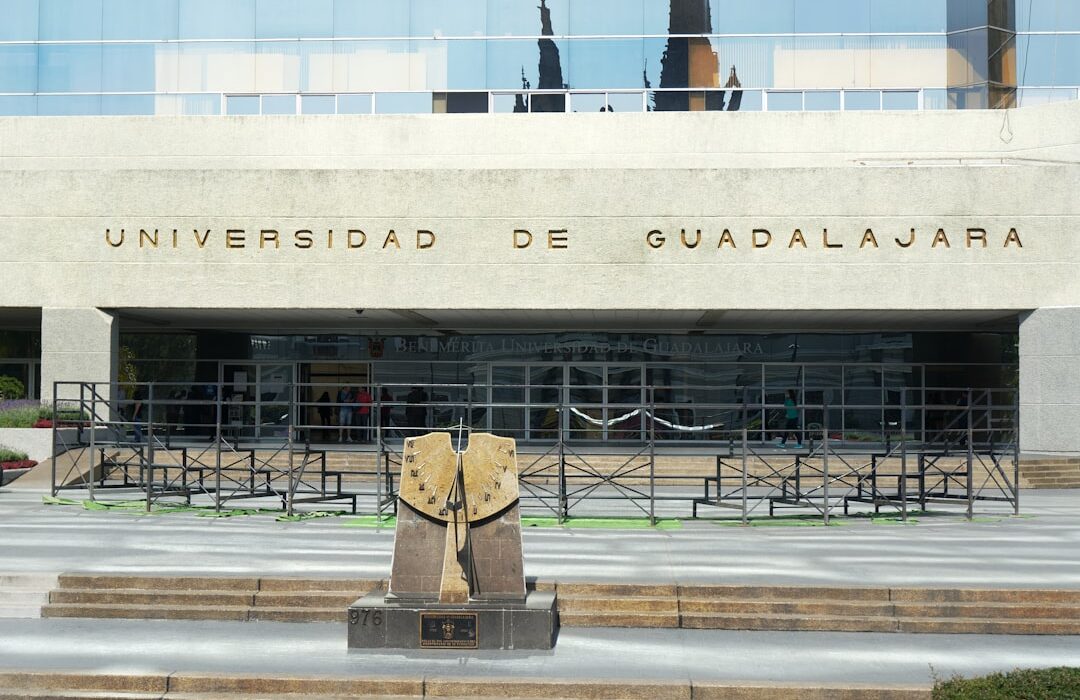 Universidad de Guadalajara — Becas del Bienestar 2026 México Rita Cetina Benito Juárez